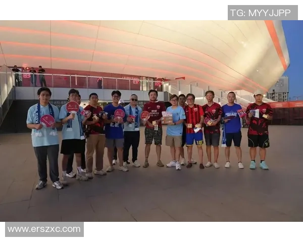 深圳足球队状态变革引发热议球迷期待新篇章的崛起与挑战 深圳足球队状态变革引发热议球迷期待新篇章的崛起与挑战