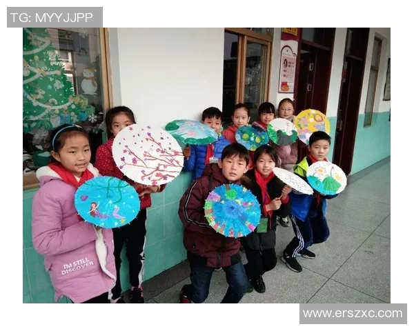 精美刻纸艺术展现足球明星风采的独特魅力与创意之美