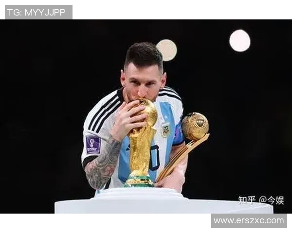 重庆足球队逆袭之路:杯赛中的传奇故事与奋斗精神 重庆足球队逆袭之路:杯赛中的传奇故事与奋斗精神